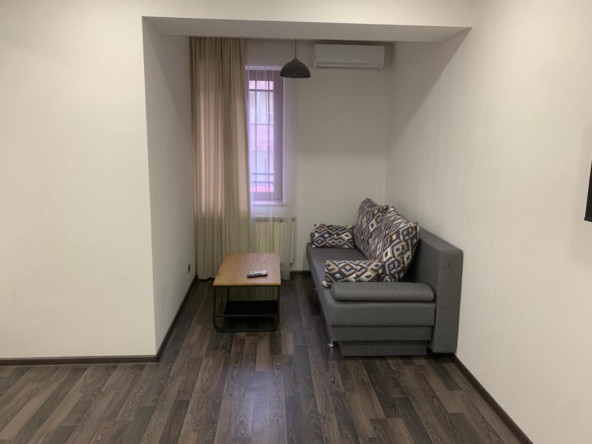 One Day Hotel Yerevan Ngoại thất bức ảnh