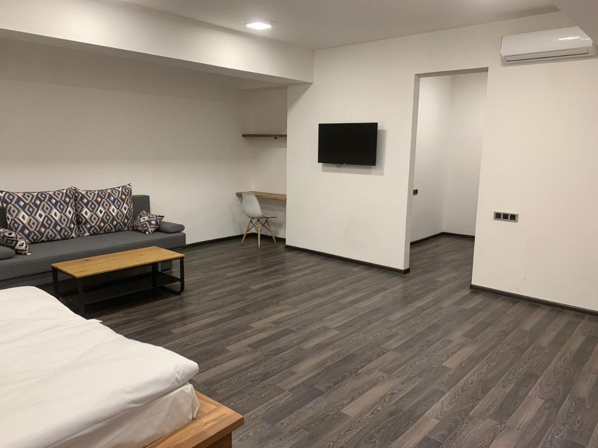 One Day Hotel Yerevan Ngoại thất bức ảnh