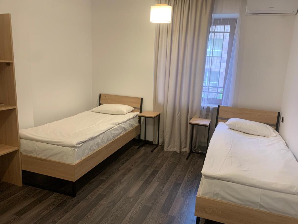 One Day Hotel Yerevan Ngoại thất bức ảnh