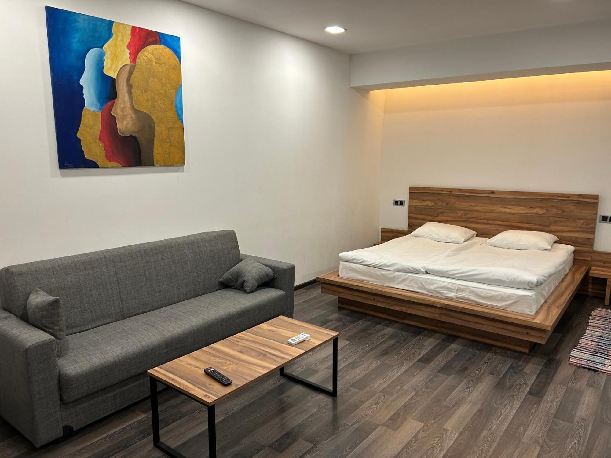 One Day Hotel Yerevan Ngoại thất bức ảnh