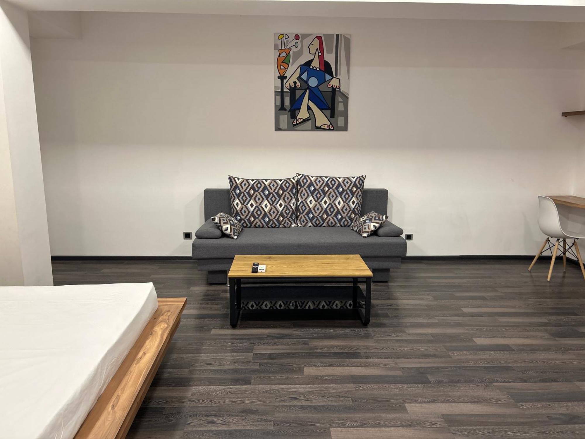 One Day Hotel Yerevan Ngoại thất bức ảnh